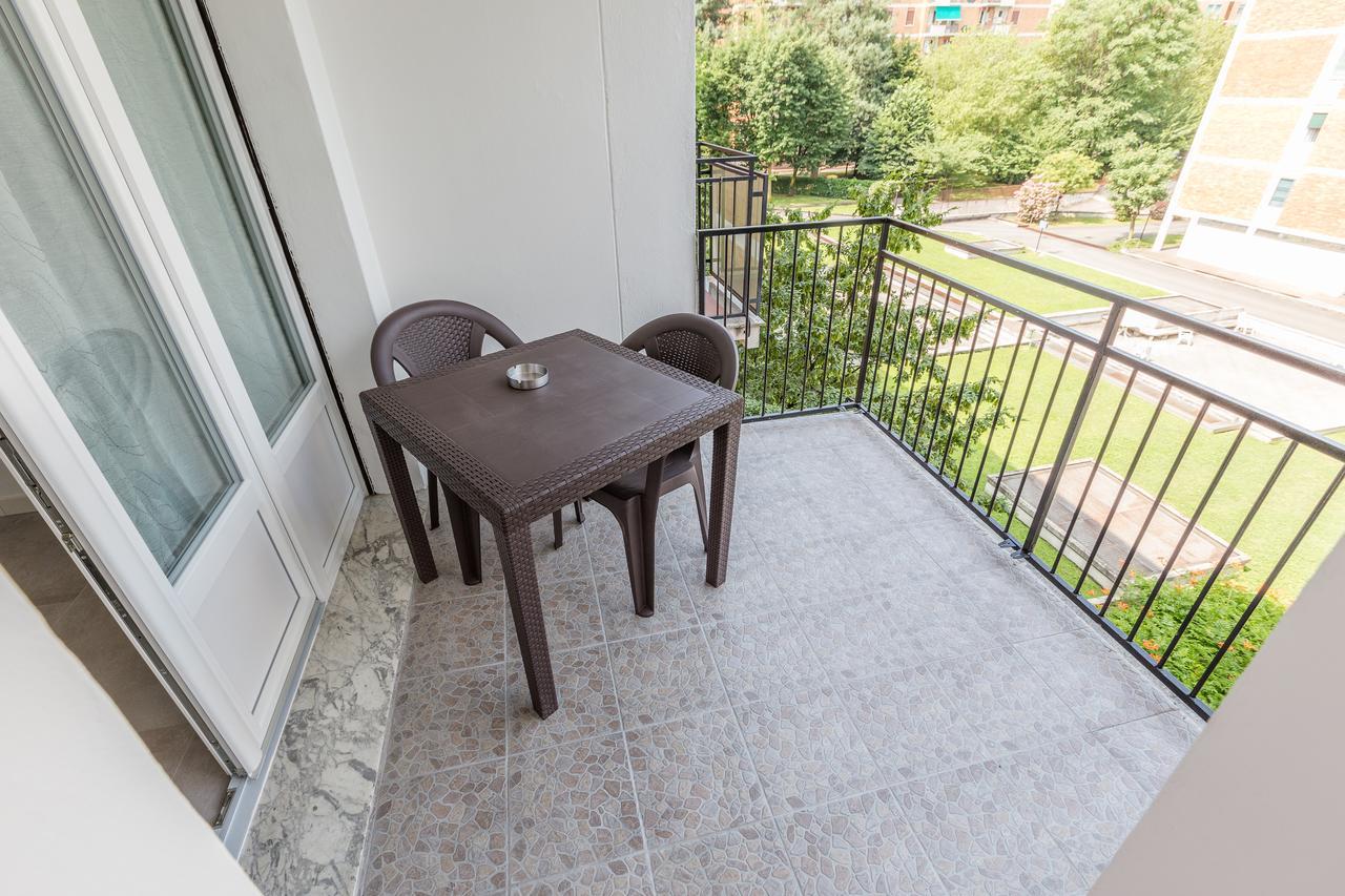 Milano Business Balcony Flat Appartement Buitenkant foto